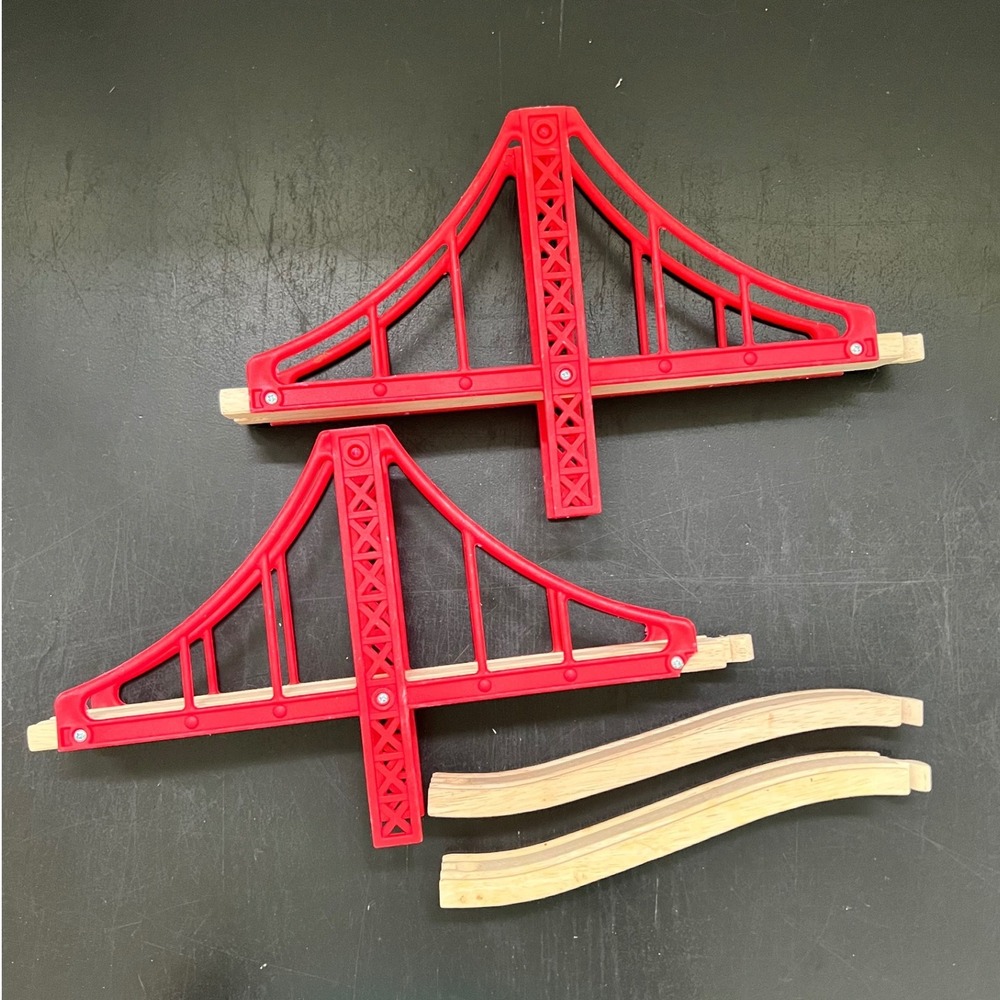 Brio Suspension Bridge Set Red Wooden Railway Track Expansion 4pc OS